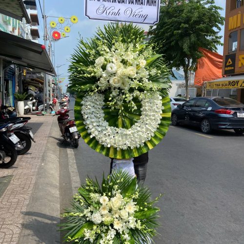đặt hoa đám tang tại tân thành